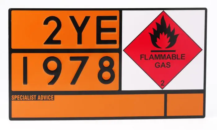 UN Placard Label for Static Tanks S/A 700x400mm Class 2 Flammable