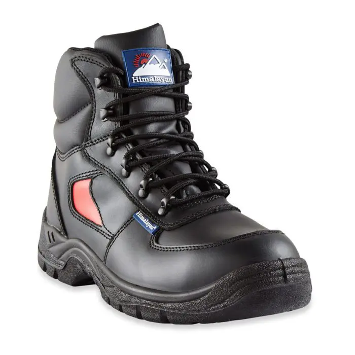 SF3414_BLK_Predator_Safety_Trainer_Boot