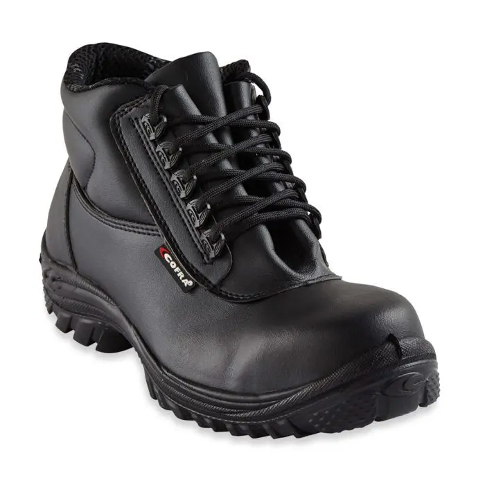 Chemical resistant boot