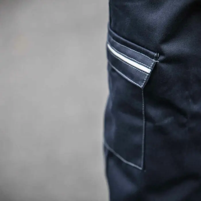 AS2304_HAZTEC® Furrial FR AS ARC Inherent Combat Trouser_Action 2