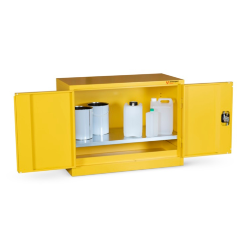 Armorgard Hazardous Floor Cupboard 900mm (H) x 465mm (W) x 700mm (D) c/w 1 Shelf