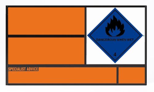 UN Placard for Static Tanks Alu. 700x400mm Class 4 Dang. when Wet